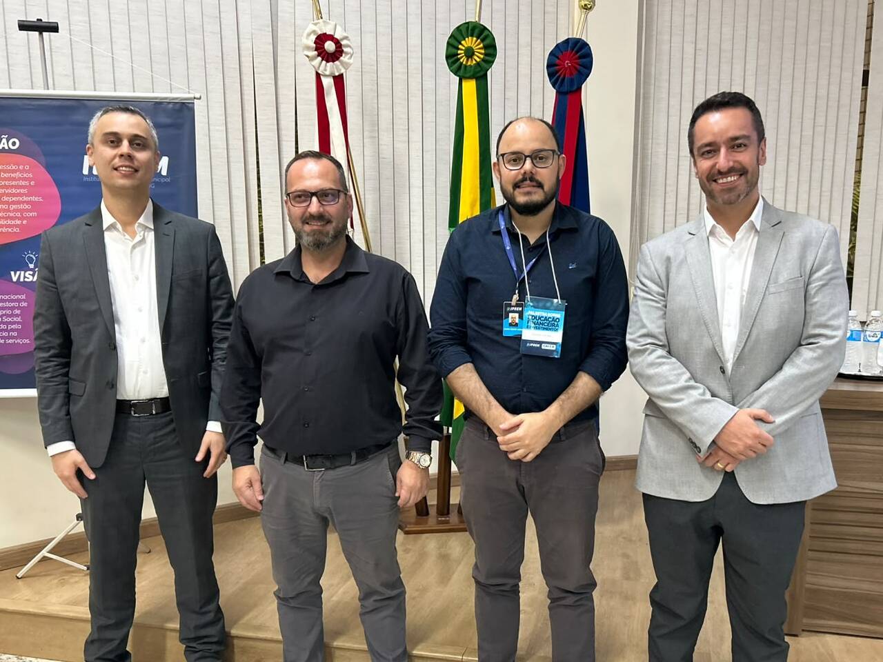 Educação Financeira e Investimentos